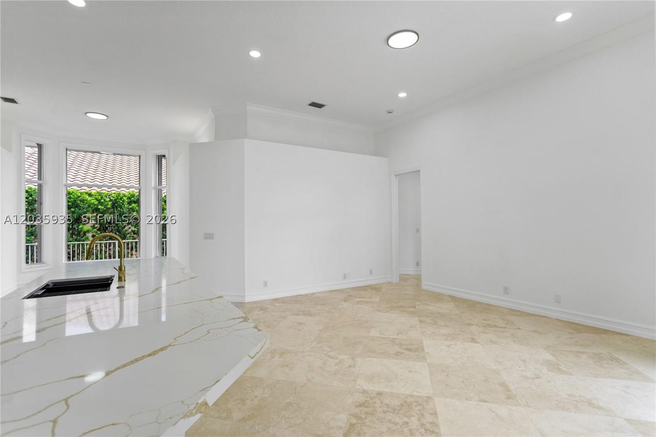 Real estate property located at 11021 Redhawk St, Broward, Enclave 2nd Section, Plantation, FL