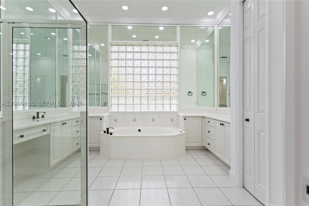 Real estate property located at 11021 Redhawk St, Broward, Enclave 2nd Section, Plantation, FL