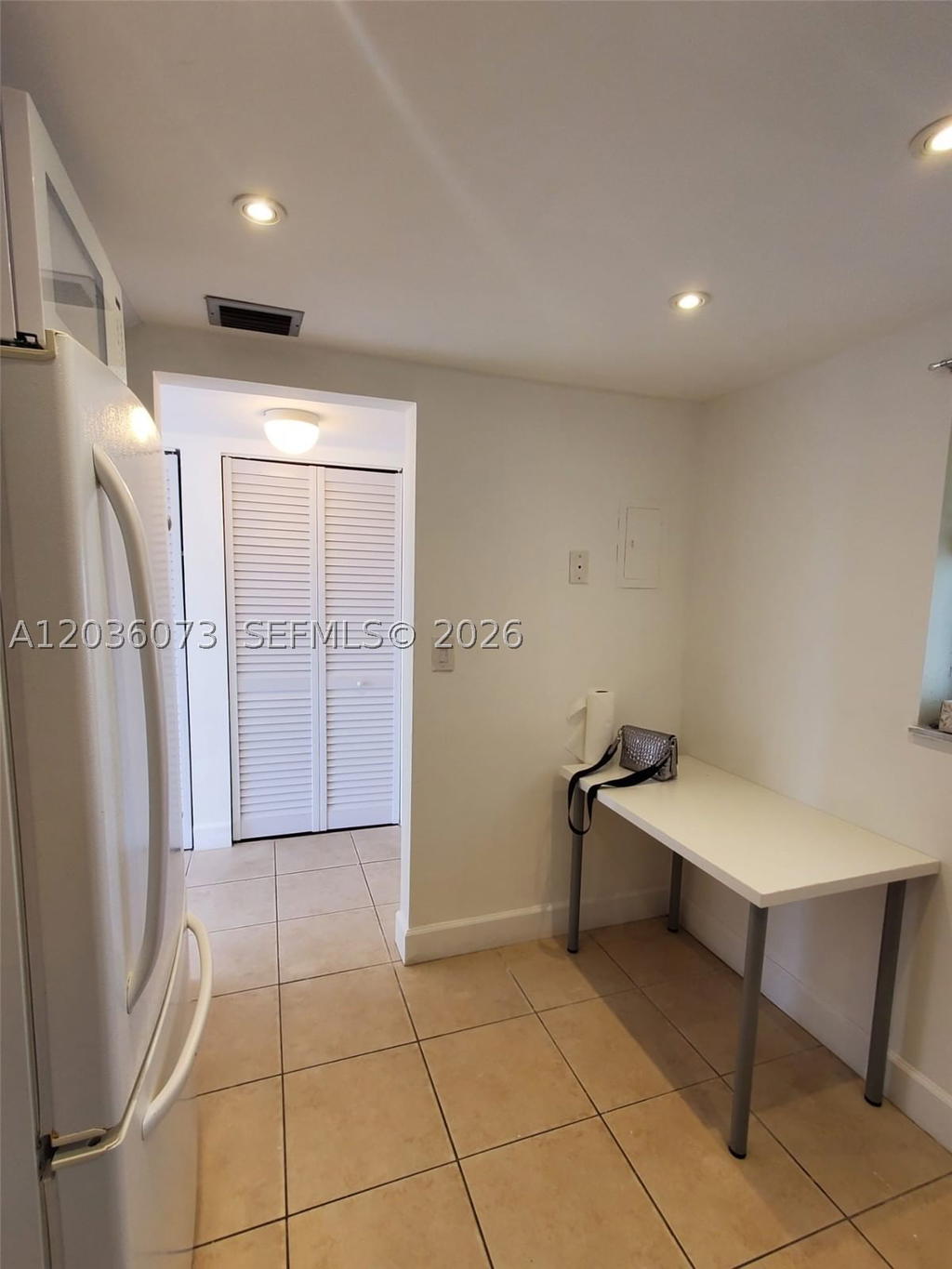 Real estate property located at 7900 Tatum Waterway Dr #502, Miami-dade, Waterway Plaza Condo, Miami Beach, FL