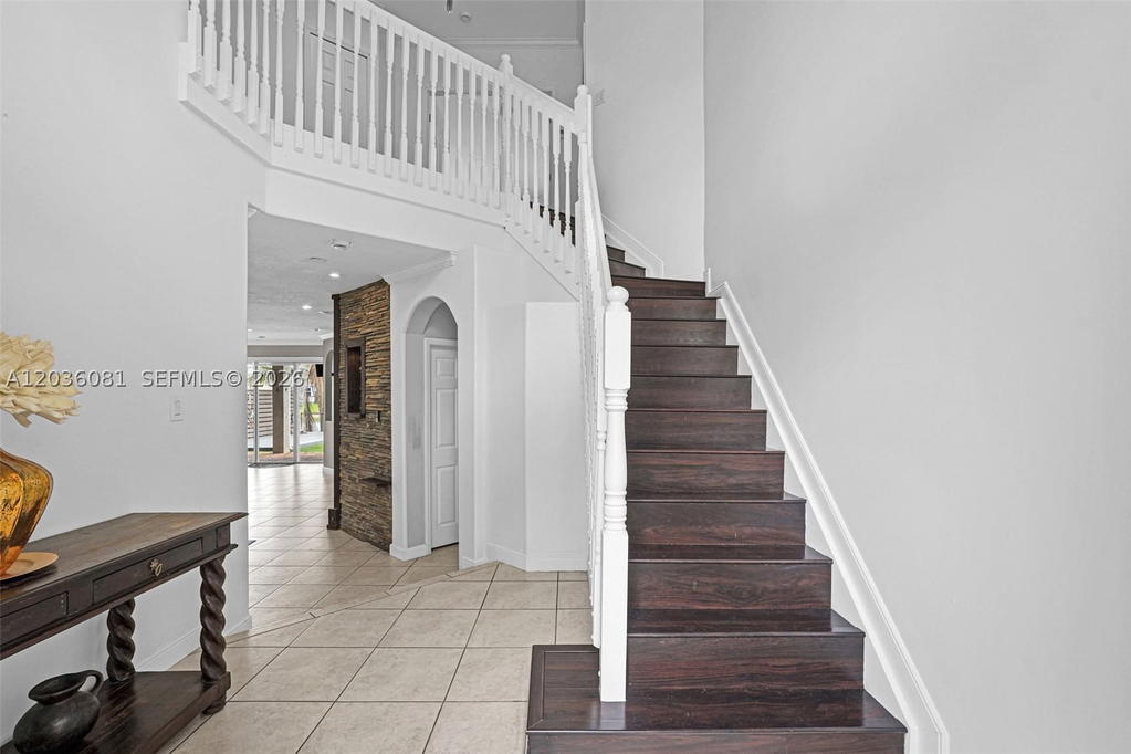 Real estate property located at 11258 47th Ln, Miami-dade, Biarritz Sub Phase 2, Doral, FL