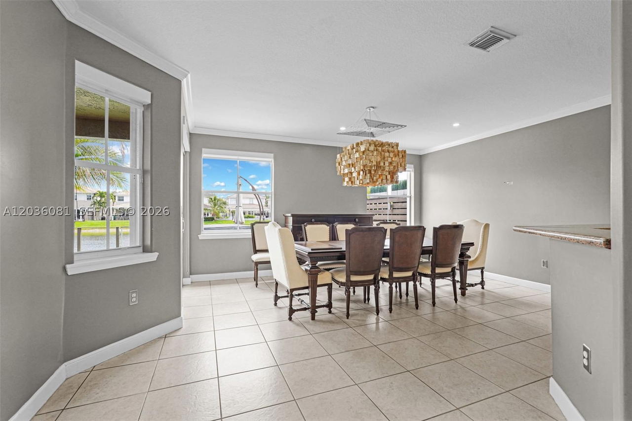 Real estate property located at 11258 47th Ln, Miami-dade, Biarritz Sub Phase 2, Doral, FL