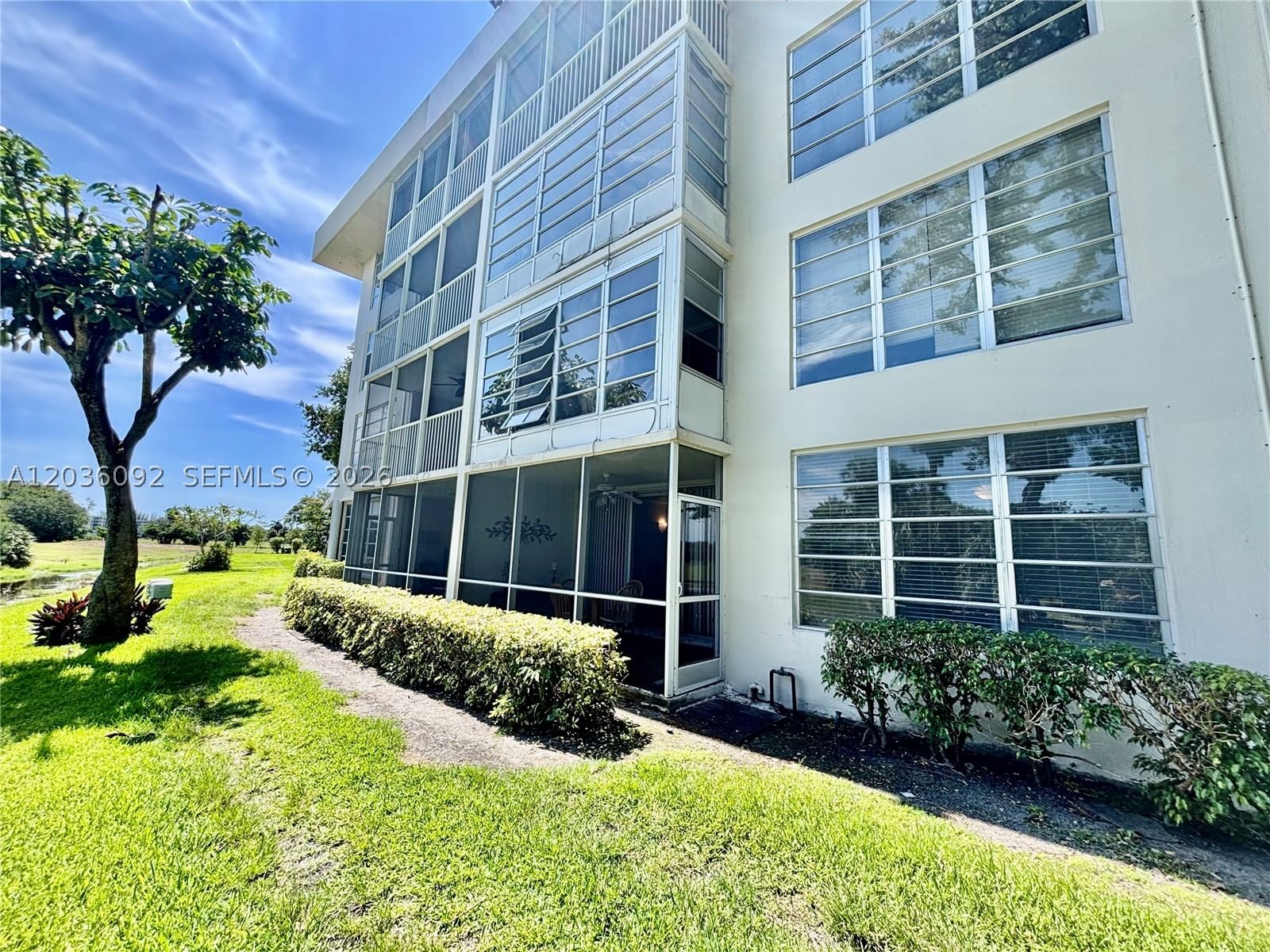 Real estate property located at 3051 Palm Aire Dr #102, Broward, No 34 Palm-aire Country C, Pompano Beach, FL