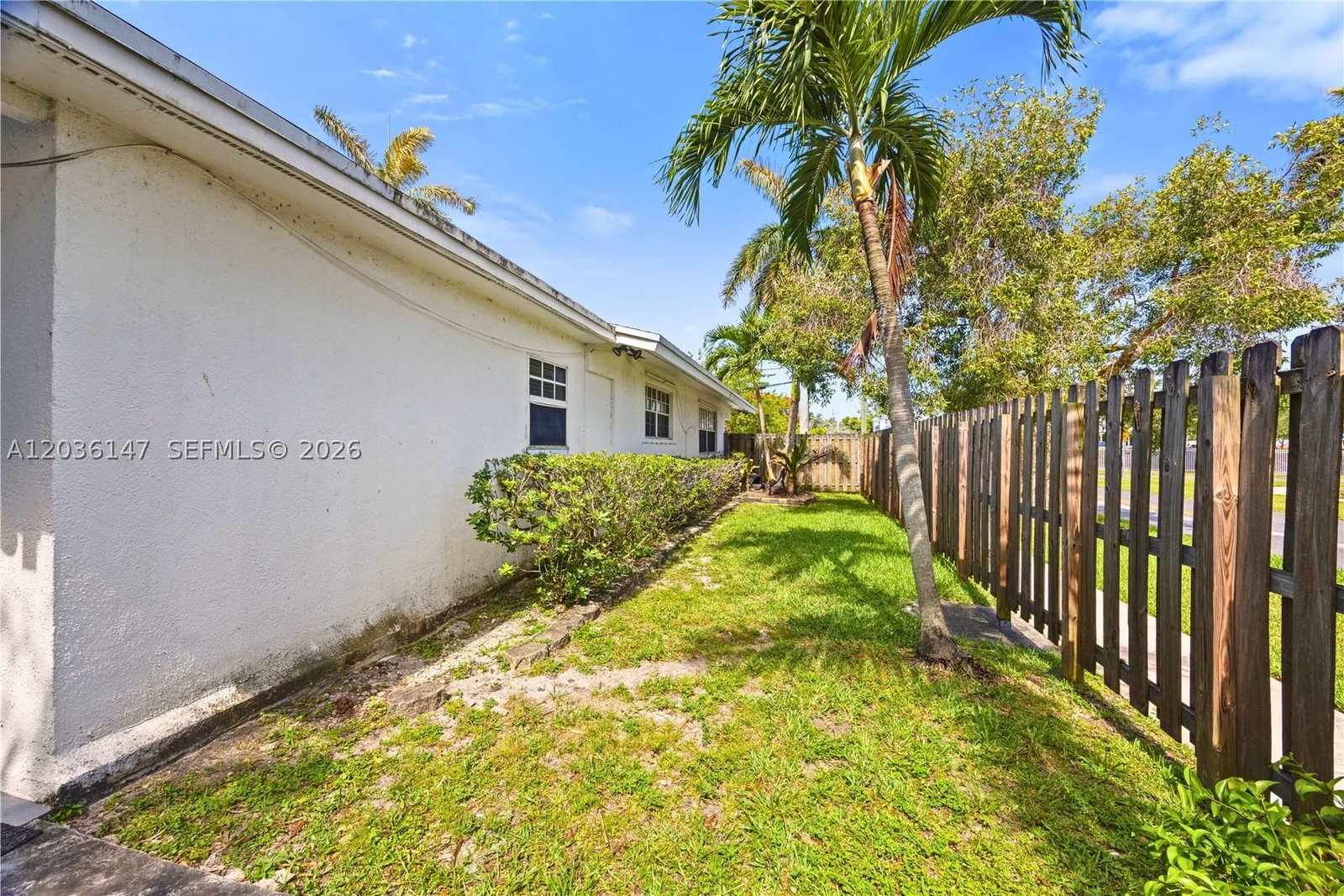 Real estate property located at 230 5th Ave, Broward, Royal Palm Vista, Dania Beach, FL