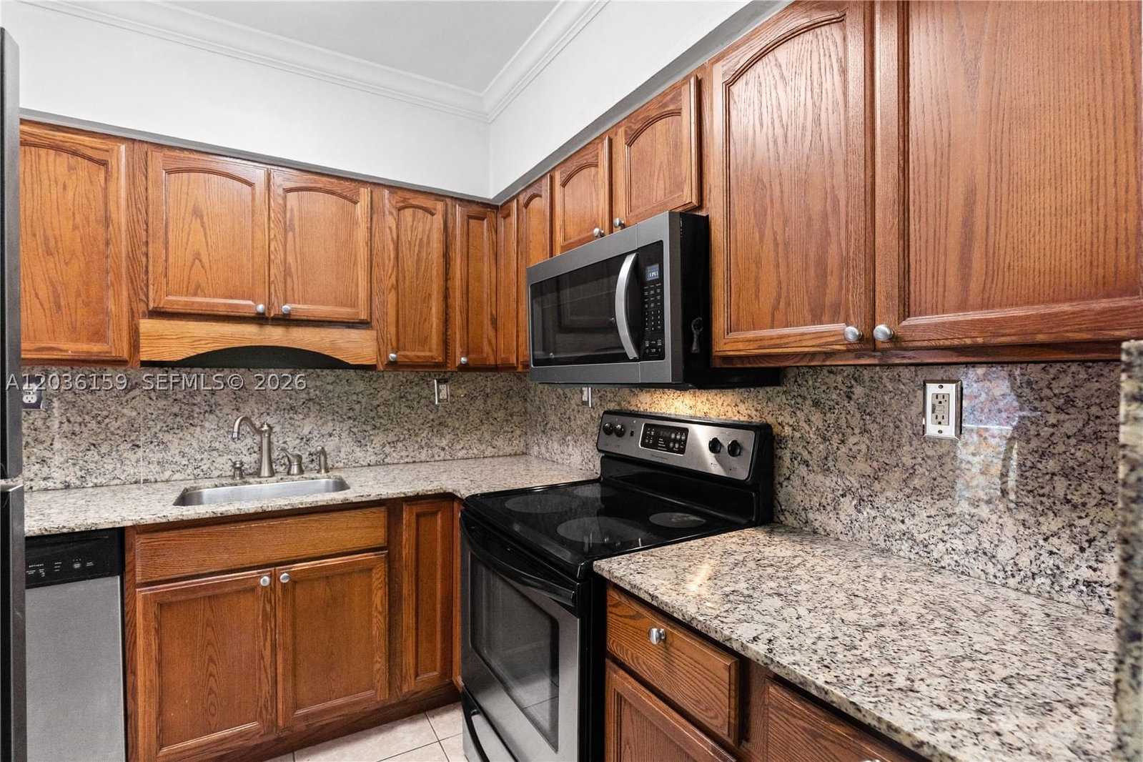 Real estate property located at 10001 Bay Harbor Dr #202, Miami-dade, Ambassador Place Condo, Bay Harbor Islands, FL