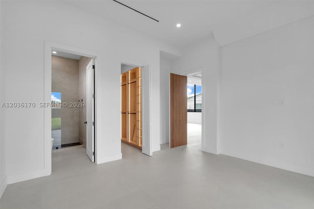 Real estate property located at 6438 23rd St, Miami-dade, Tamiami Acres Plan 2, Miami, FL