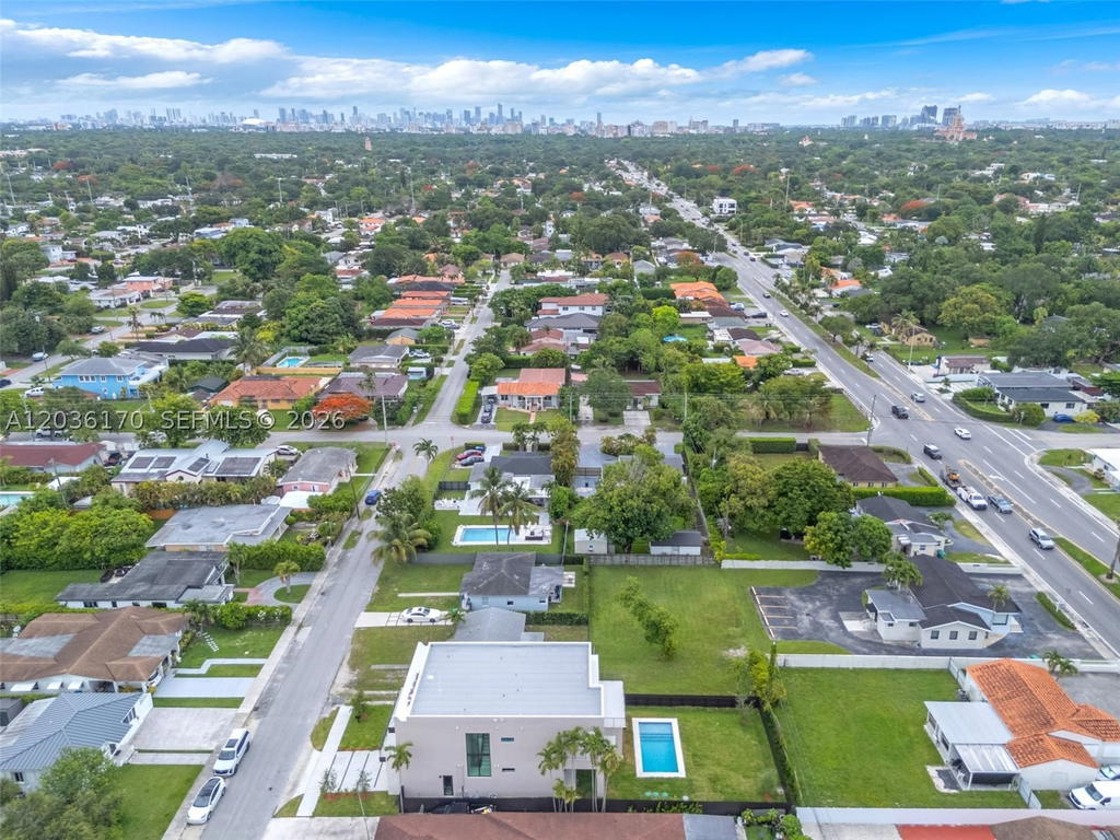 Real estate property located at 6438 23rd St, Miami-dade, Tamiami Acres Plan 2, Miami, FL