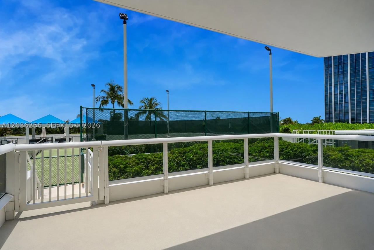 Real estate property located at 4779 Collins Ave #506, Miami-dade, Blue Diamond Condo, Miami Beach, FL