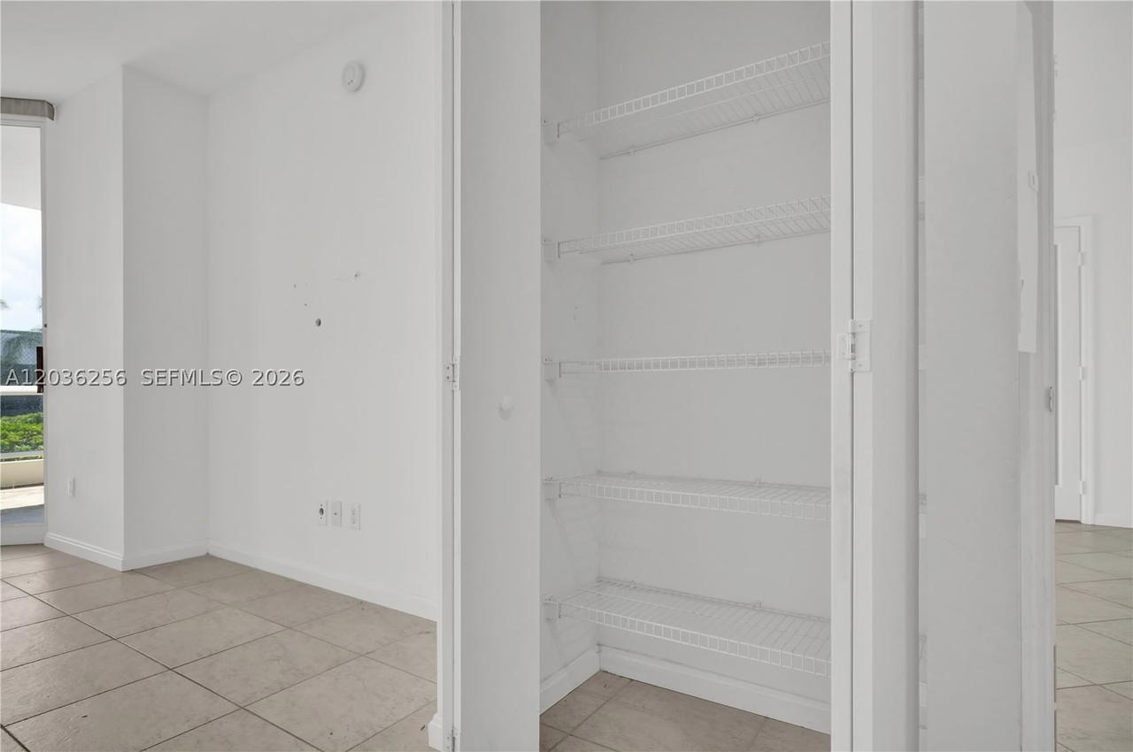 Real estate property located at 4779 Collins Ave #506, Miami-dade, Blue Diamond Condo, Miami Beach, FL