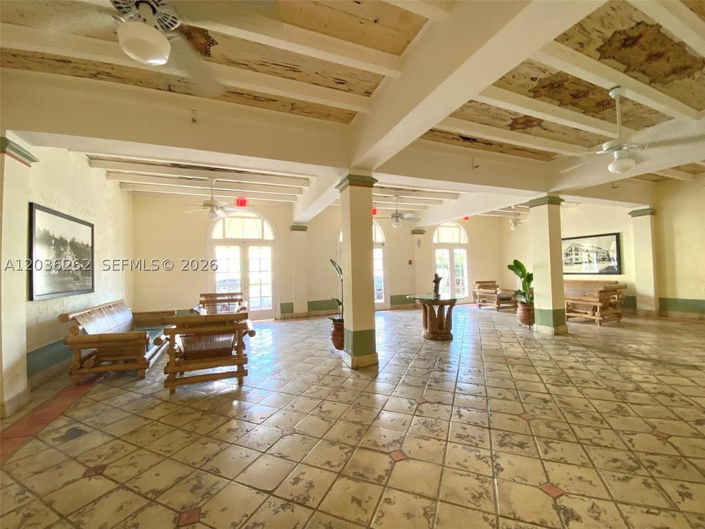 Real estate property located at 900 16th St #108, Miami-dade, The Esplanade Beach Condo, Miami Beach, FL