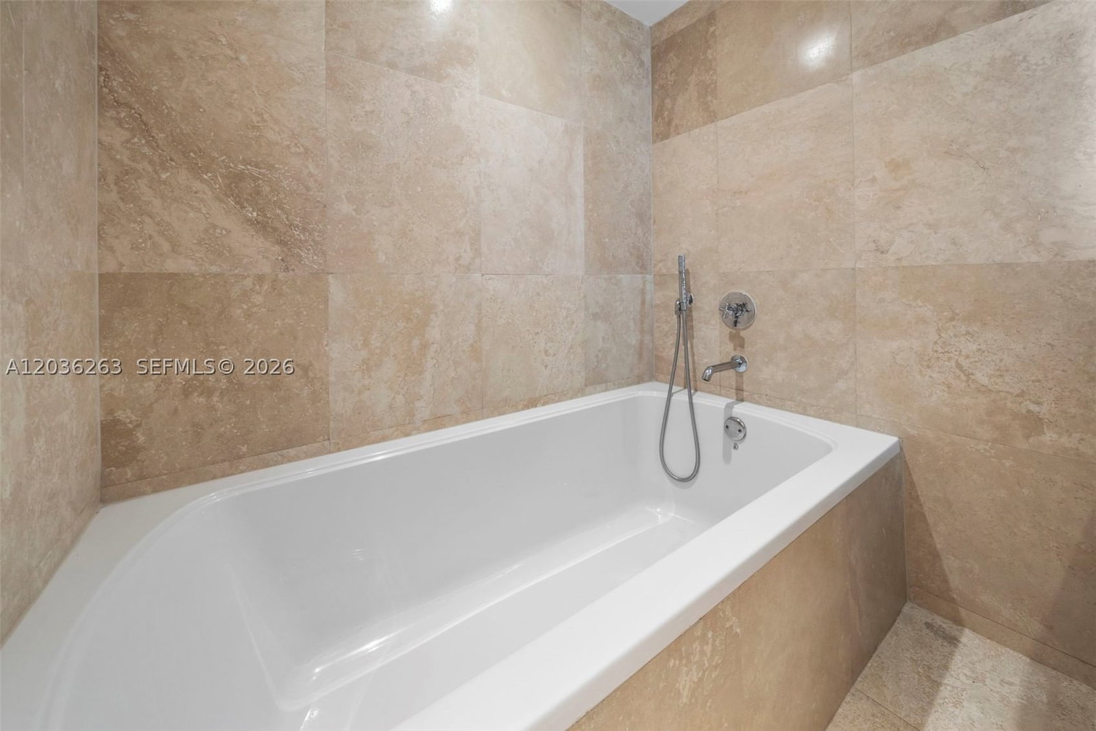 Real estate property located at 102 24th St #1210, Miami-dade, 2399 Collins Avenue, Miami Beach, FL