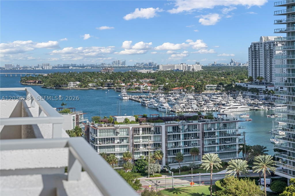 Real estate property located at 11 Island Ave #1708, Miami-dade, Costa Brava Condo, Miami Beach, FL