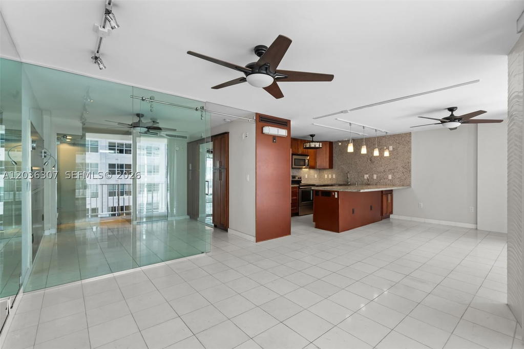Real estate property located at 1228 West Ave #604, Miami-dade, Bayview Terr Condo, Miami Beach, FL