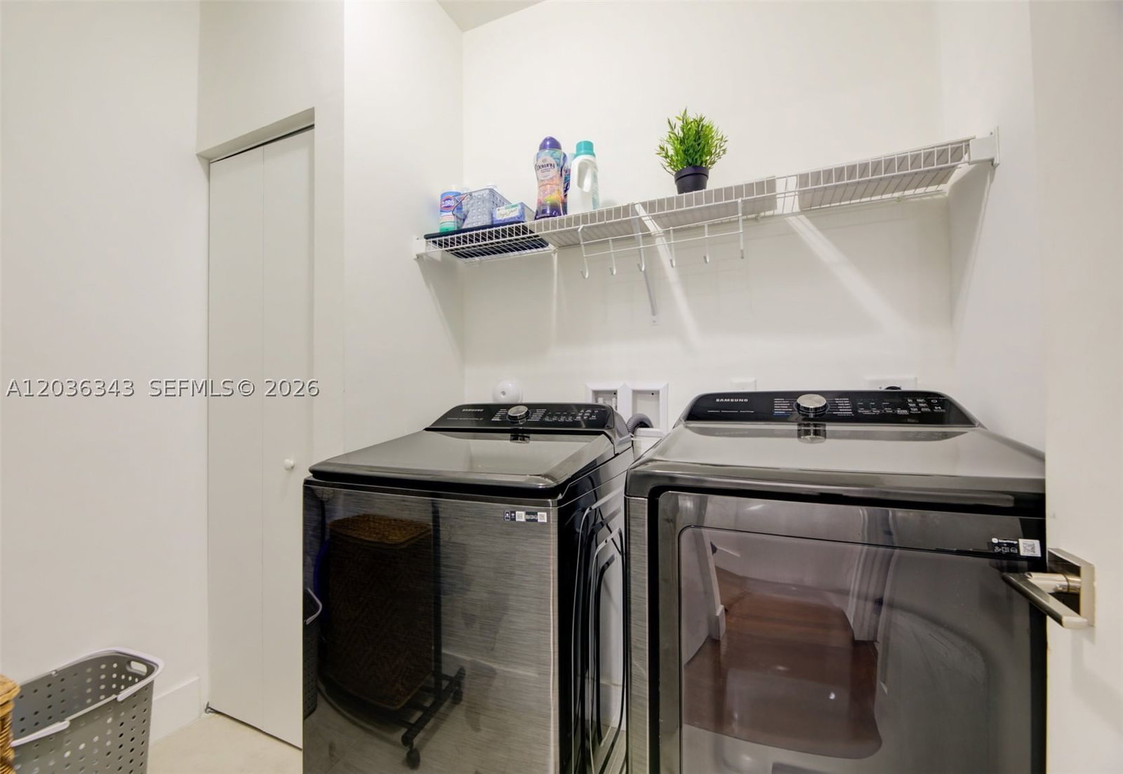 Real estate property located at 7117 103rd Path, Miami-dade, Doral Palms North, Doral, FL