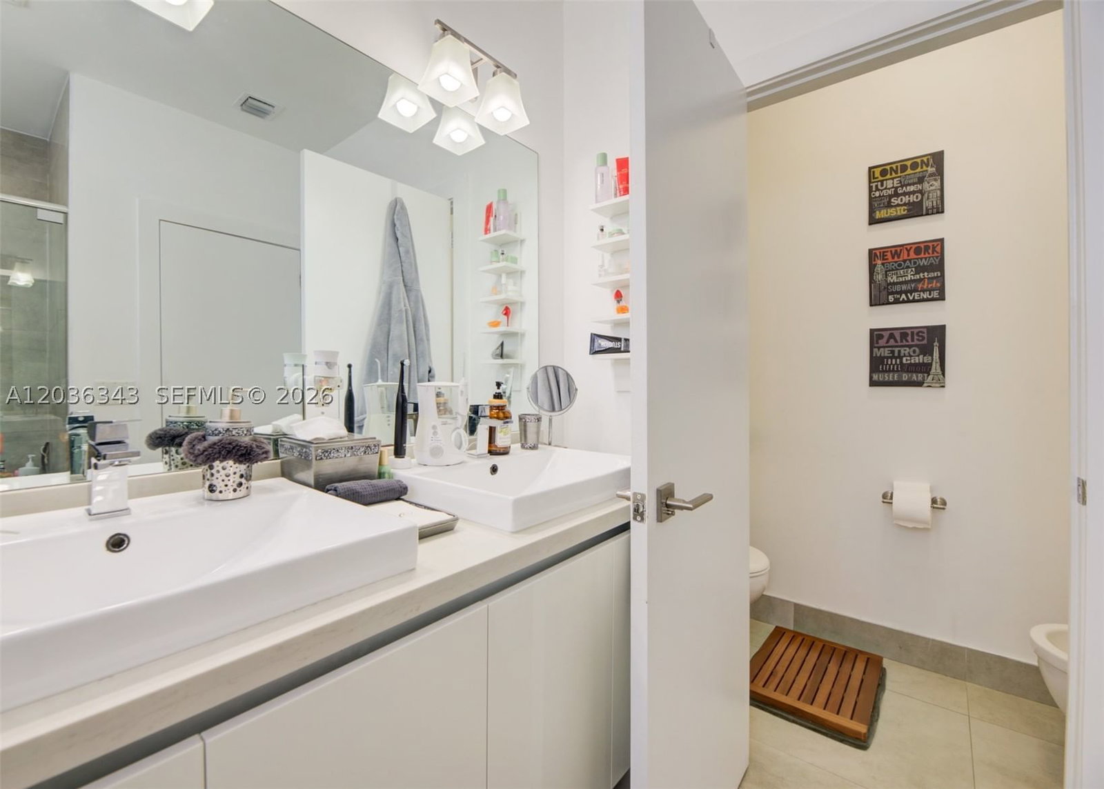 Real estate property located at 7117 103rd Path, Miami-dade, Doral Palms North, Doral, FL