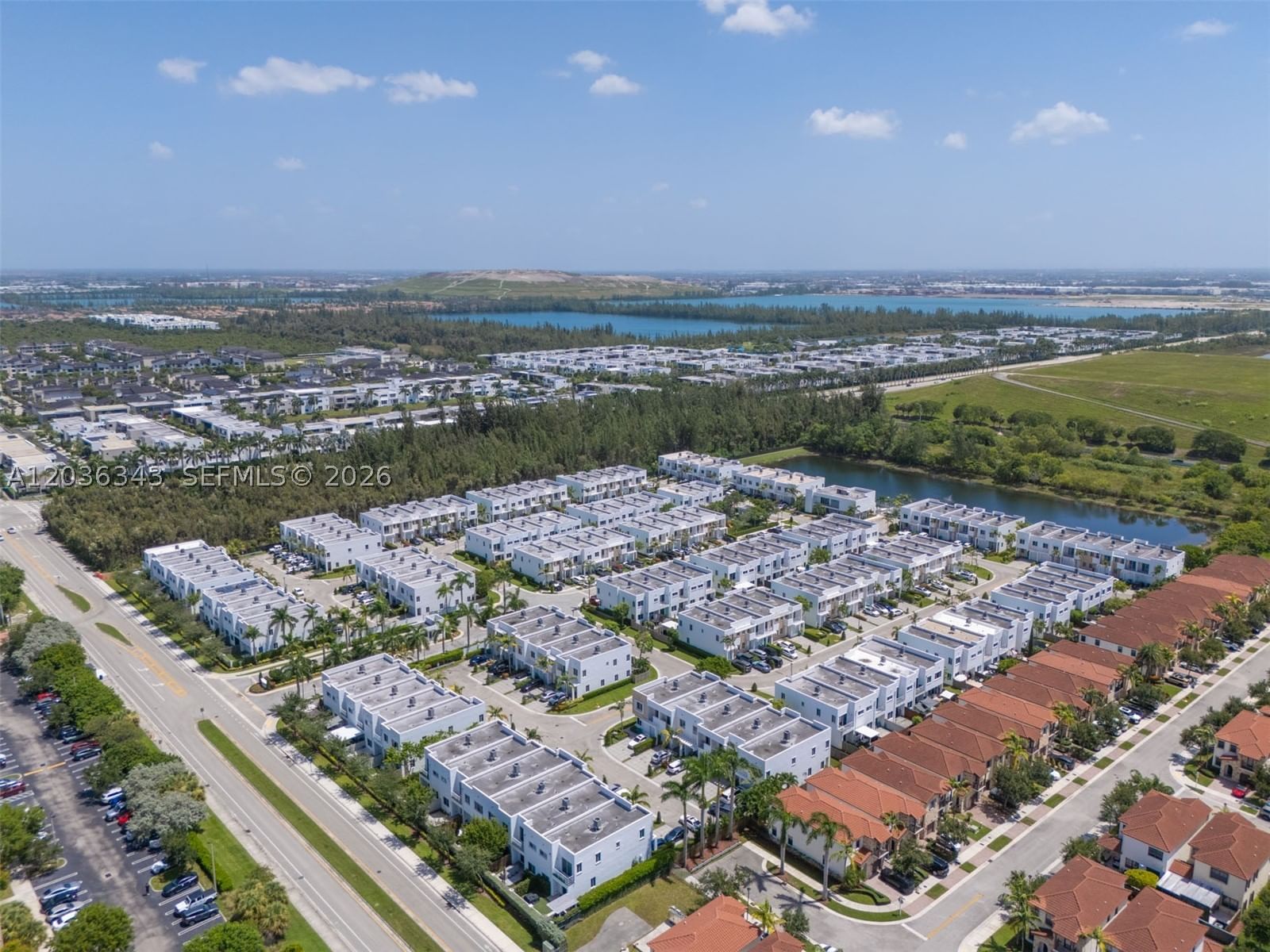 Real estate property located at 7117 103rd Path, Miami-dade, Doral Palms North, Doral, FL