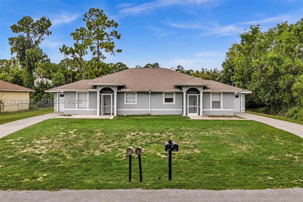 Real estate property located at 5327 30 ST SW, Lee, Lehigh Estates, Lehigh Acres, FL