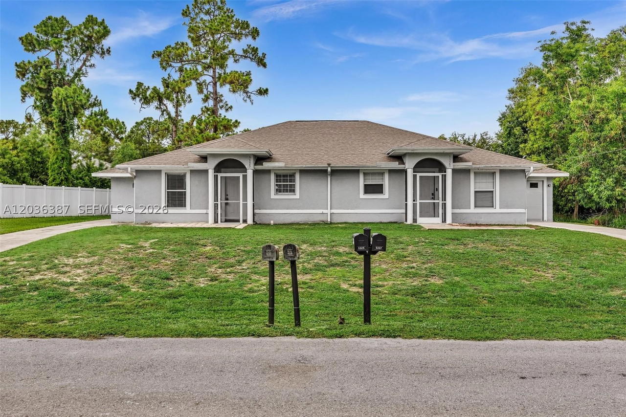 Real estate property located at 5327 30 ST SW, Lee, Lehigh Estates, Lehigh Acres, FL