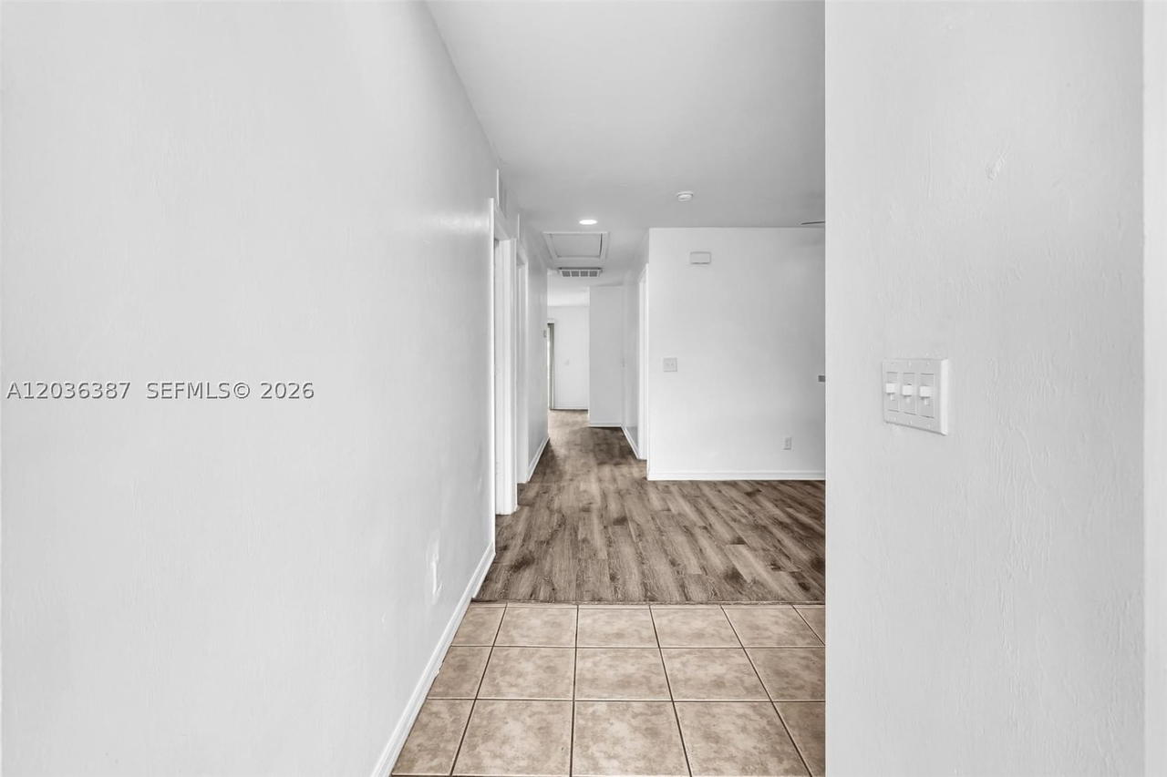 Real estate property located at 5327 30 ST SW, Lee, Lehigh Estates, Lehigh Acres, FL