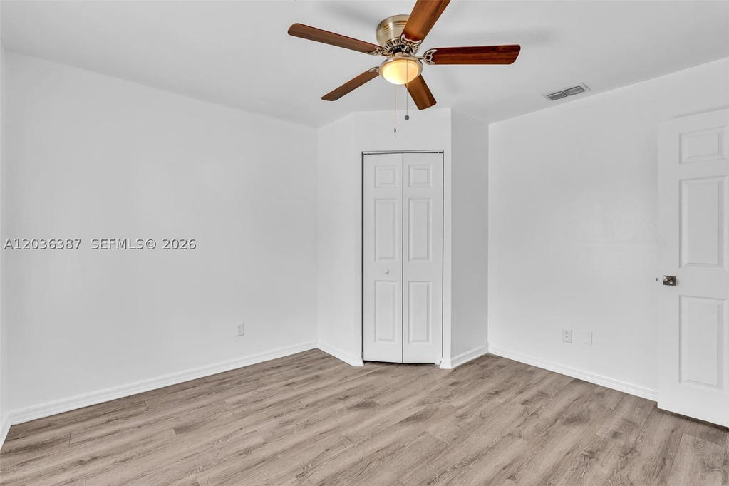 Real estate property located at 5327 30 ST SW, Lee, Lehigh Estates, Lehigh Acres, FL