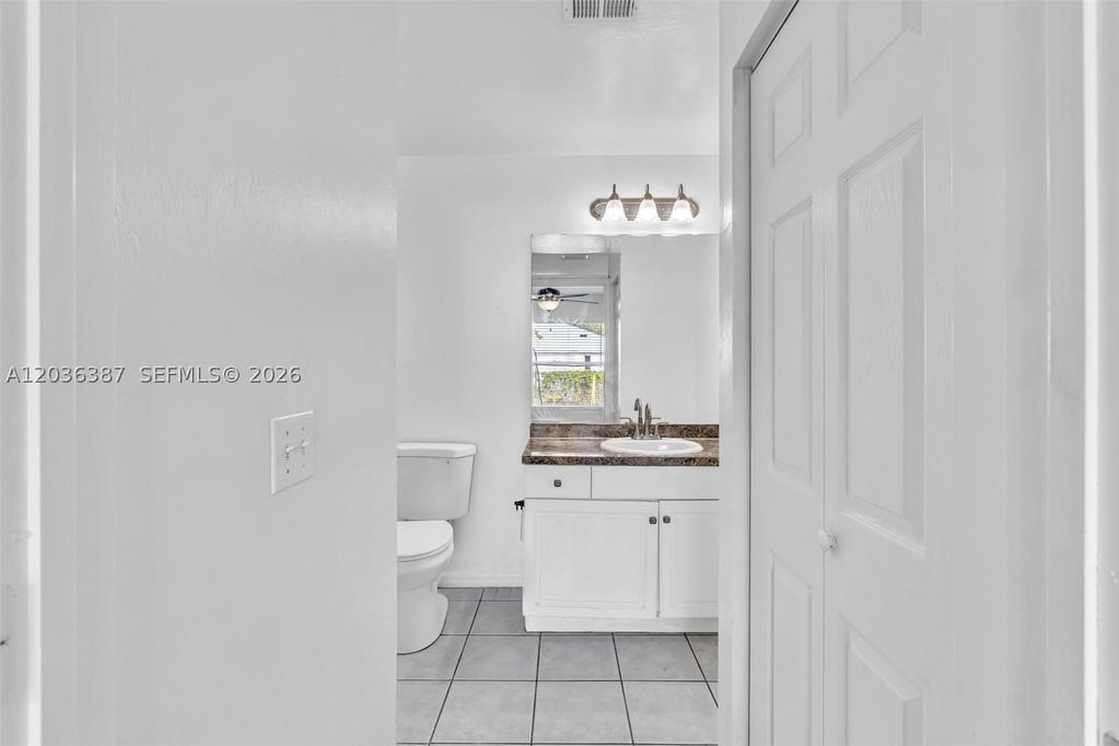 Real estate property located at 5327 30 ST SW, Lee, Lehigh Estates, Lehigh Acres, FL