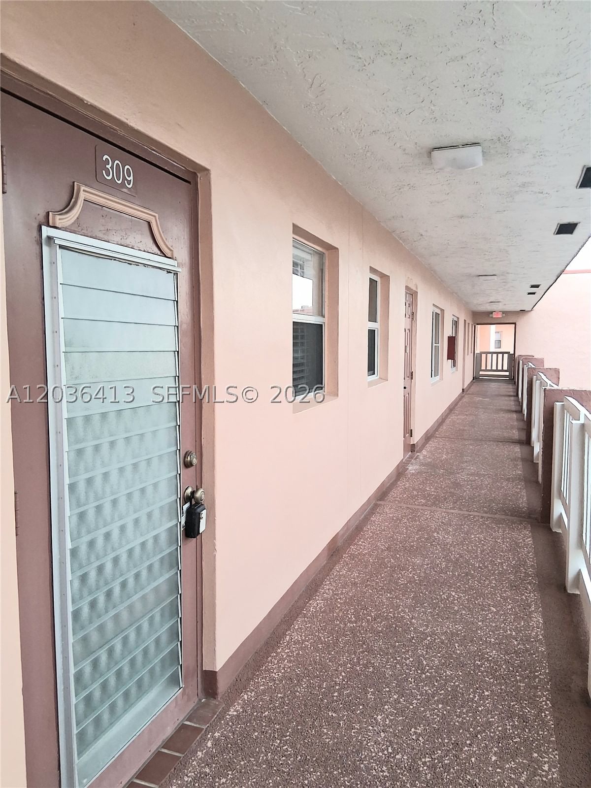 Real estate property located at 9460 Sunrise Lakes Blvd #309, Broward, Sunrise Lakes 132 Condo, Sunrise, FL
