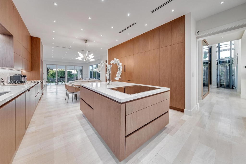 Real estate property located at 470 Shore Dr, Miami-dade, Normandy Golf Course, Miami Beach, FL