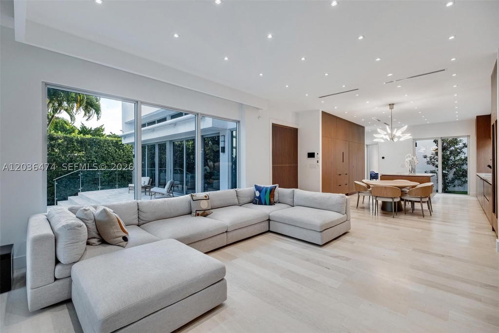 Real estate property located at 470 Shore Dr, Miami-dade, Normandy Golf Course, Miami Beach, FL