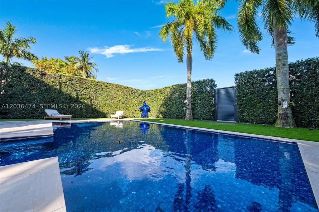 Real estate property located at 470 Shore Dr, Miami-dade, Normandy Golf Course, Miami Beach, FL