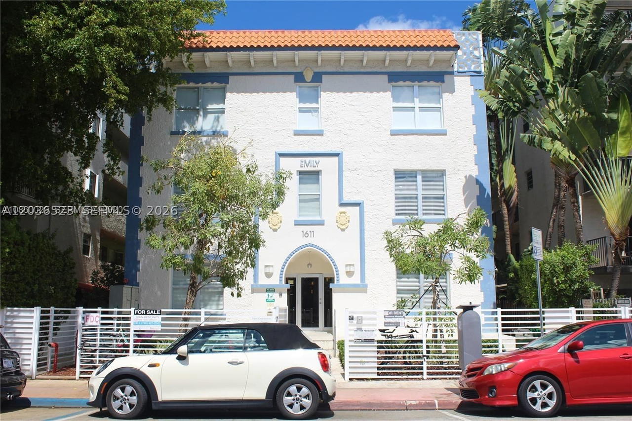 Real estate property located at 1611 Meridian Ave #202, Miami-dade, Emily Condo, Miami Beach, FL