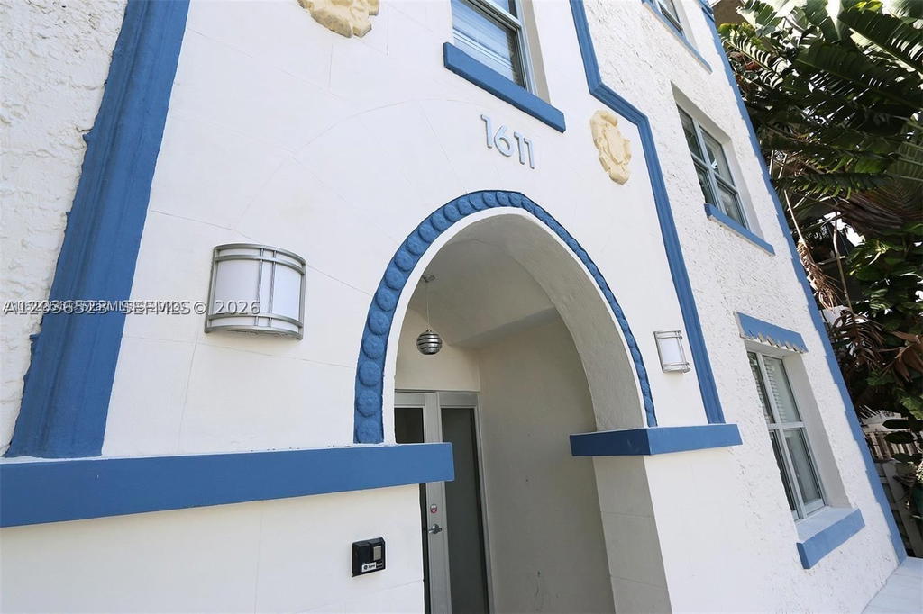 Real estate property located at 1611 Meridian Ave #202, Miami-dade, Emily Condo, Miami Beach, FL