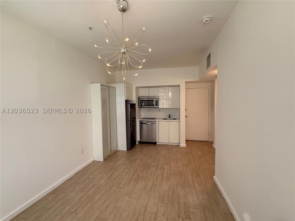 Real estate property located at 1611 Meridian Ave #202, Miami-dade, Emily Condo, Miami Beach, FL