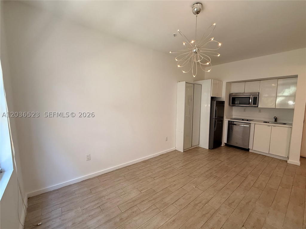 Real estate property located at 1611 Meridian Ave #202, Miami-dade, Emily Condo, Miami Beach, FL