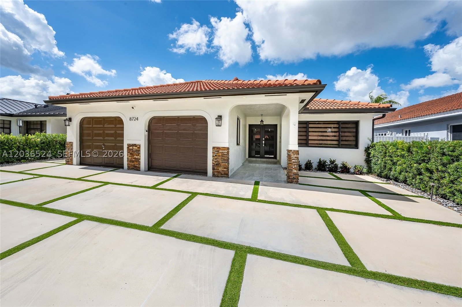 Real estate property located at 8724 149th Ter, Miami-dade, West Lakes Gardens, Miami Lakes, FL