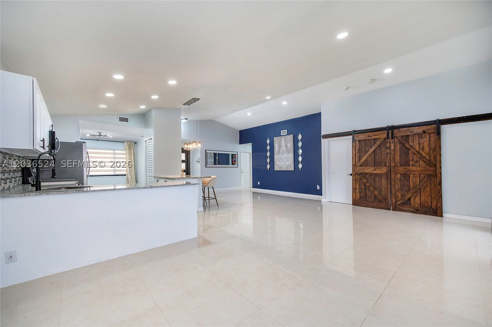 Real estate property located at 8724 149th Ter, Miami-dade, West Lakes Gardens, Miami Lakes, FL