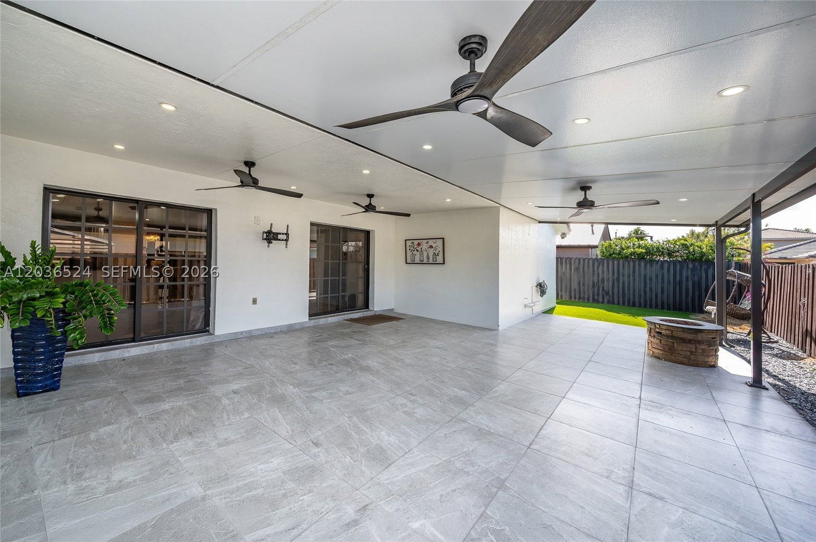 Real estate property located at 8724 149th Ter, Miami-dade, West Lakes Gardens, Miami Lakes, FL