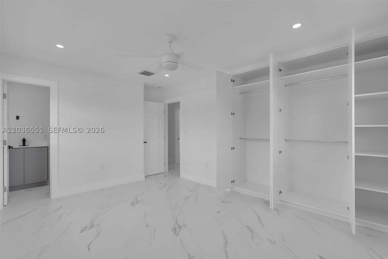 Real estate property located at 19425 39th Ave, Miami-dade, Carol City 2nd Addn, Miami Gardens, FL