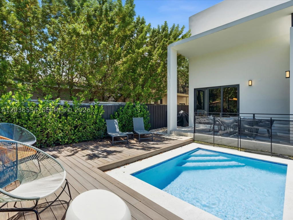 Real estate property located at 3266 25th Ter, Miami-dade, Silver Bluff, Miami, FL
