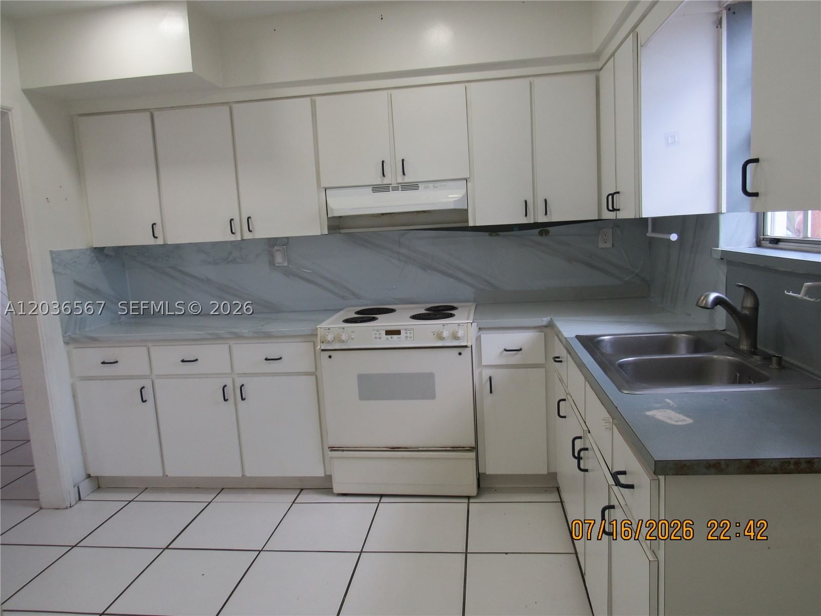 Real estate property located at 447 32nd St, Miami-dade, Hialeah 13th Addn Amd Pl, Hialeah, FL