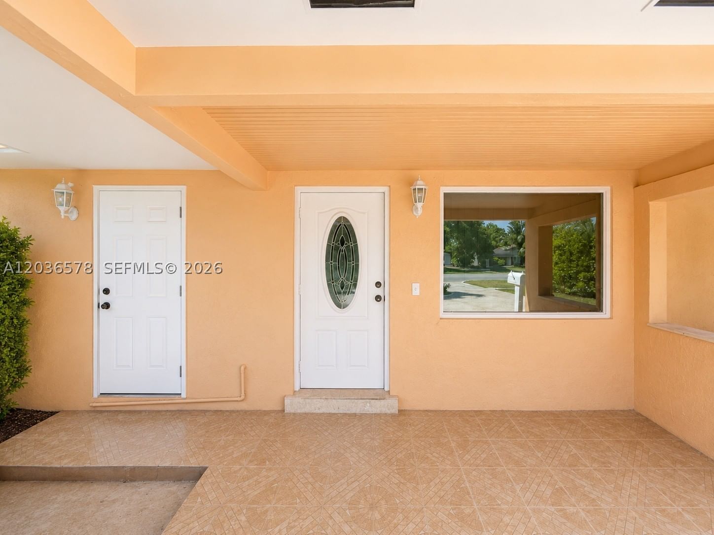 Real estate property located at 3327 Taft St, Broward, Hollywood Hills, Hollywood, FL