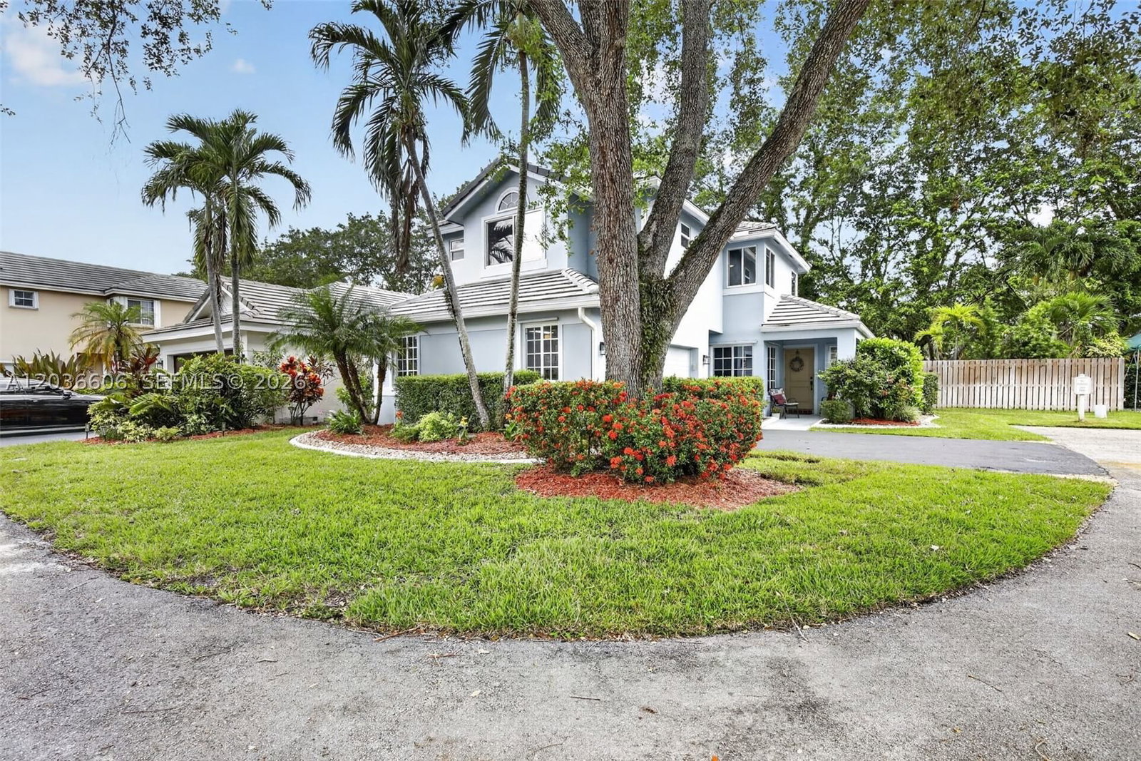 Real estate property located at 8815 Woodside Ct, Broward, Forest Ridge, Davie, FL
