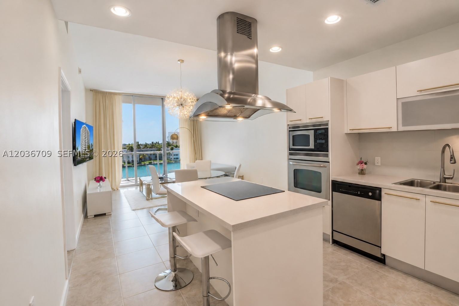 Real estate property located at 7930 East Dr #506, Miami-dade, Eloquence On The Bay Condo, North Bay Village, FL