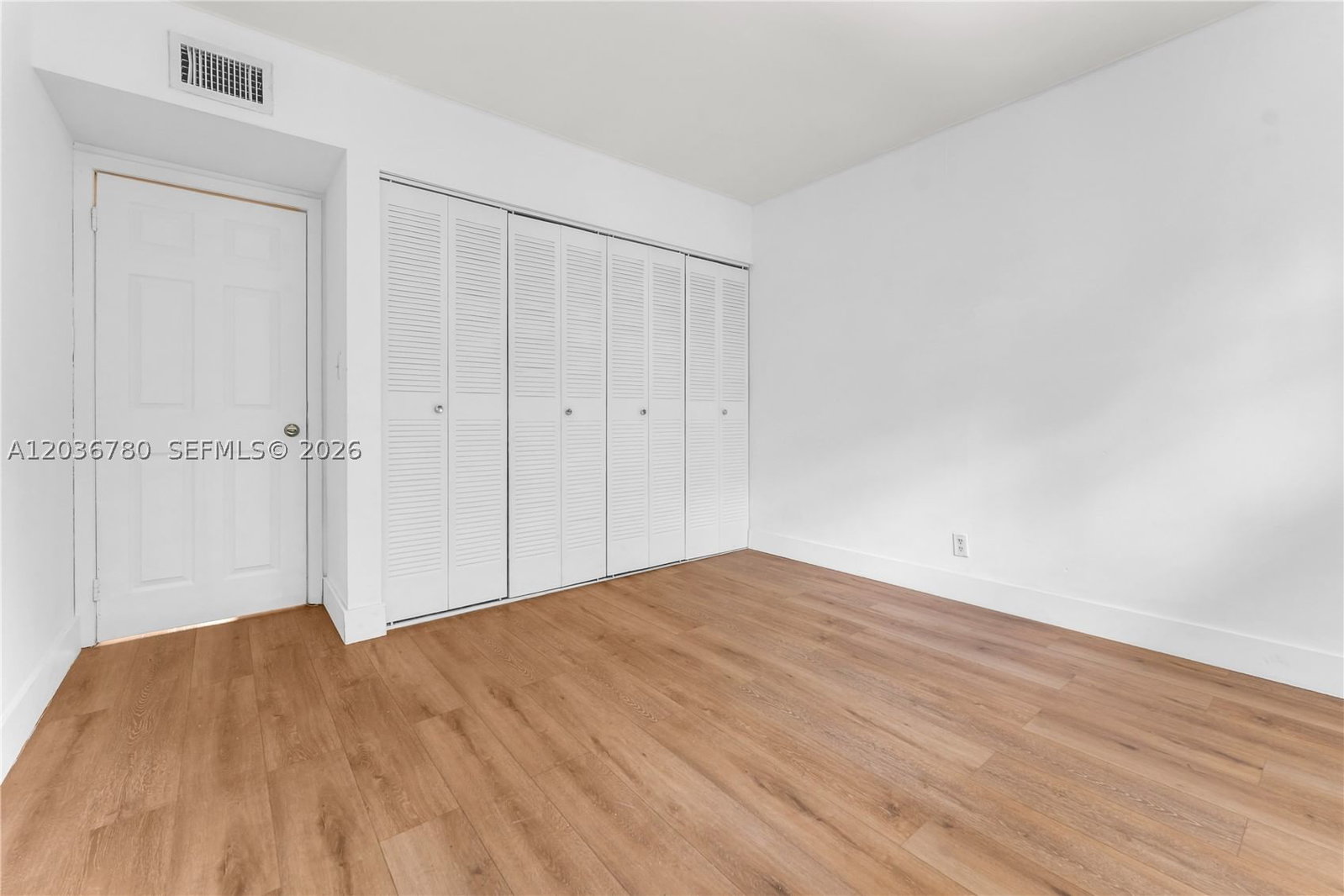 Real estate property located at 5653 Blueberry CT # 2, Broward, Blueberry Hill Iv Condo, Lauderhill, FL