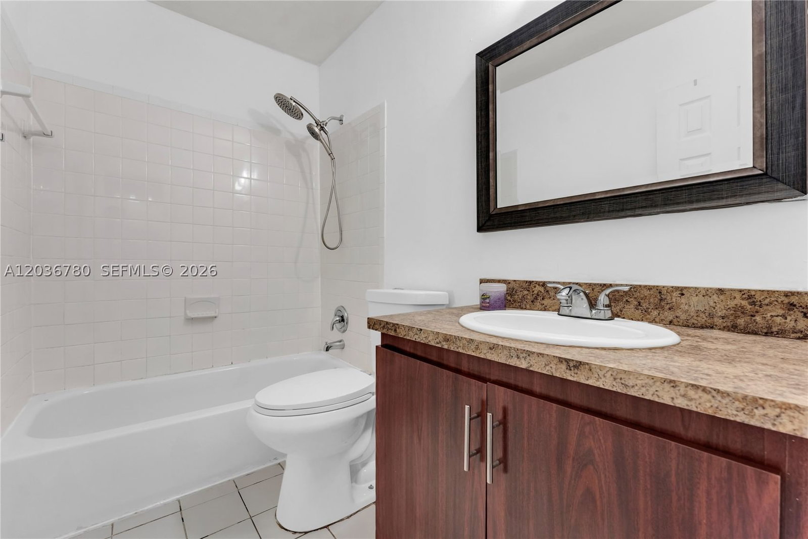 Real estate property located at 5653 Blueberry CT # 2, Broward, Blueberry Hill Iv Condo, Lauderhill, FL