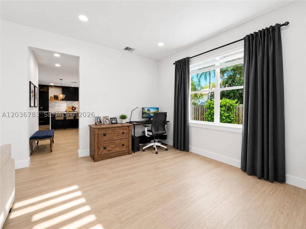 Real estate property located at 10341 Panama St, Broward, Embassy Lakes, Cooper City, FL
