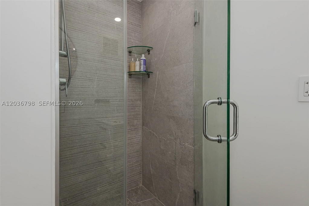 Real estate property located at 345 Ocean Dr #326, Miami-dade, Ocean Point Condo, Miami Beach, FL