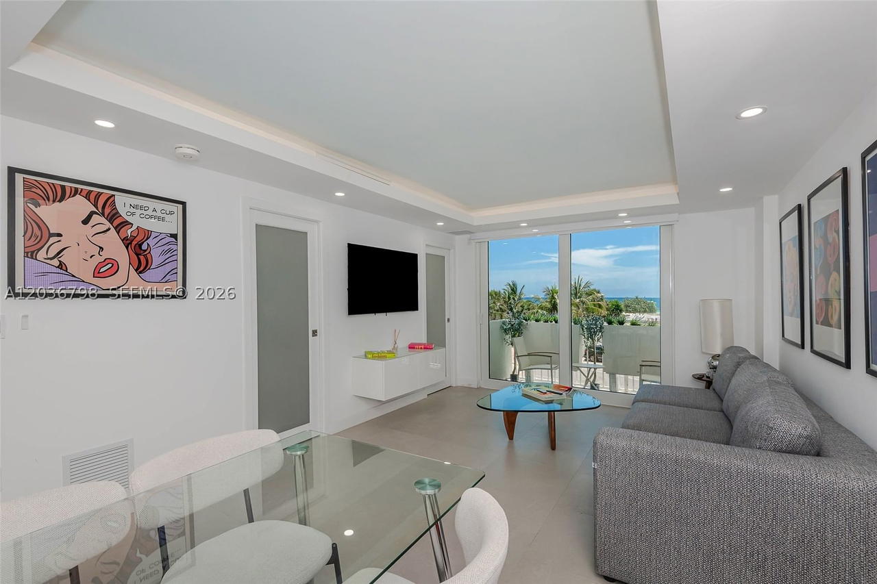 Real estate property located at 345 Ocean Dr #326, Miami-dade, Ocean Point Condo, Miami Beach, FL