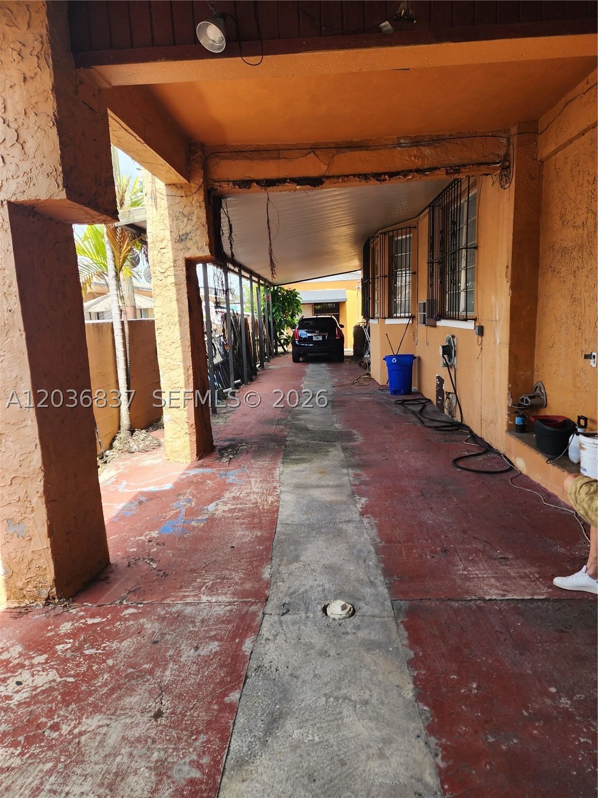 Real estate property located at 26 24th Ct, Miami-dade, Glenroyal Sub, Miami, FL