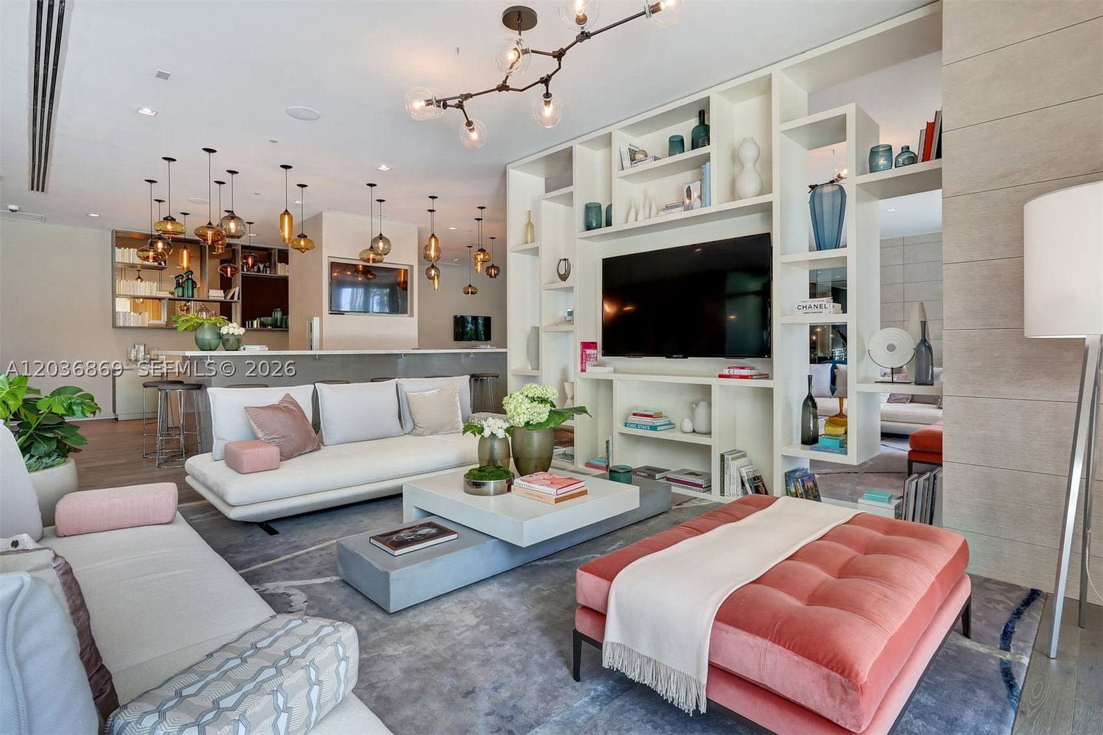 Real estate property located at 650 32nd St #4407, Miami-dade, Paraiso Bay Condo, Miami, FL