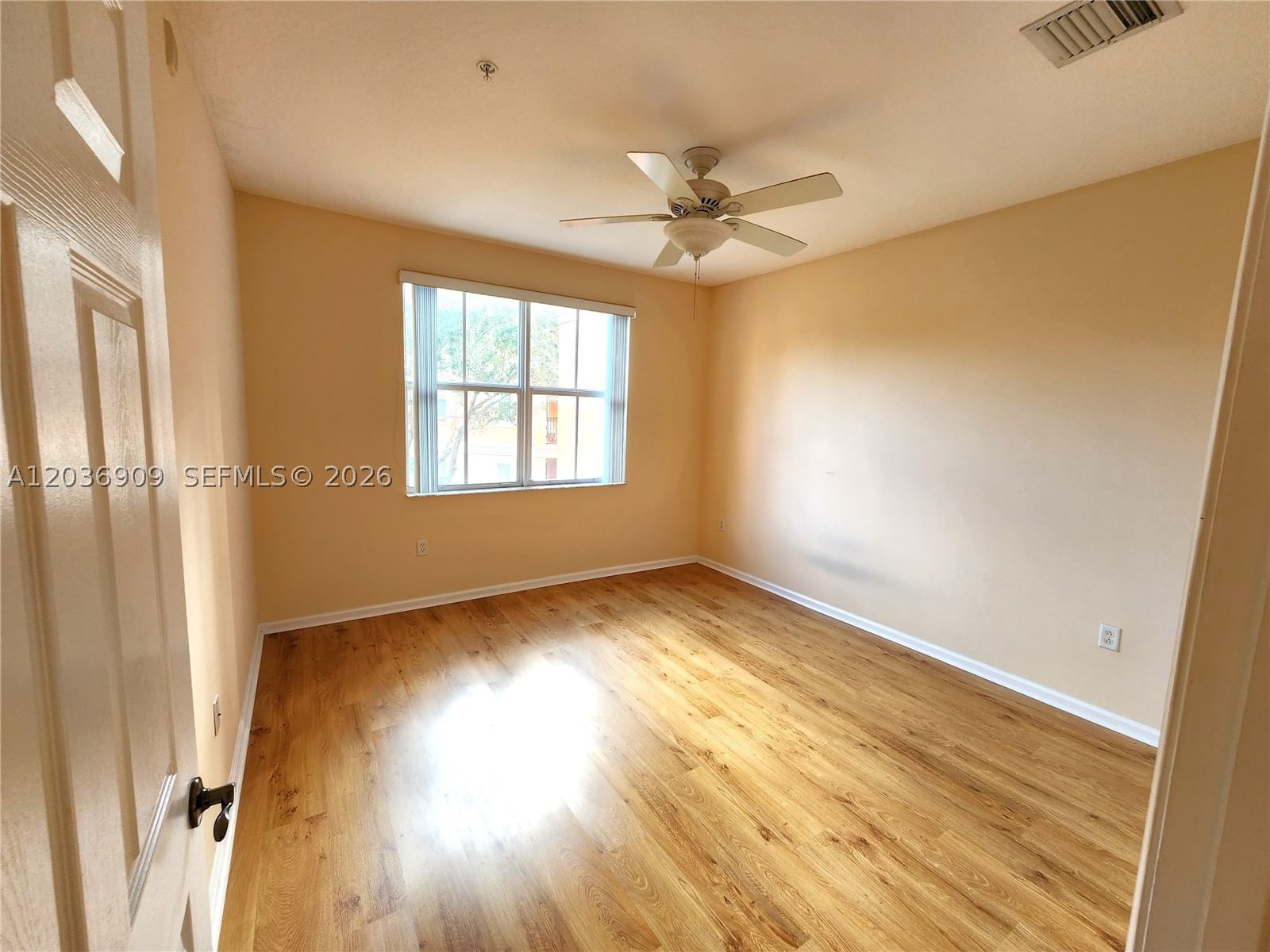 Real estate property located at 4602 160th Ave #524, Broward, El-ad Villaggio Condo Bld, Miramar, FL
