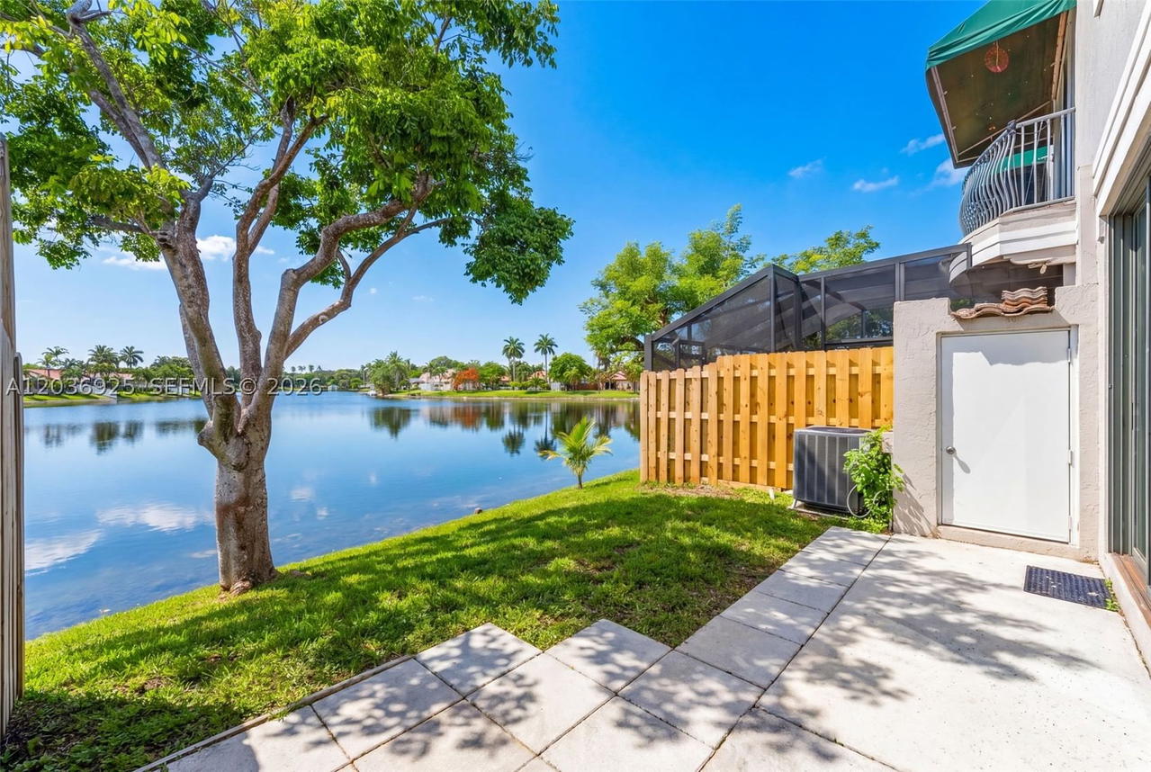 Real estate property located at 1361 126th Way, Broward, Savannah Plat 3, Sunrise, FL